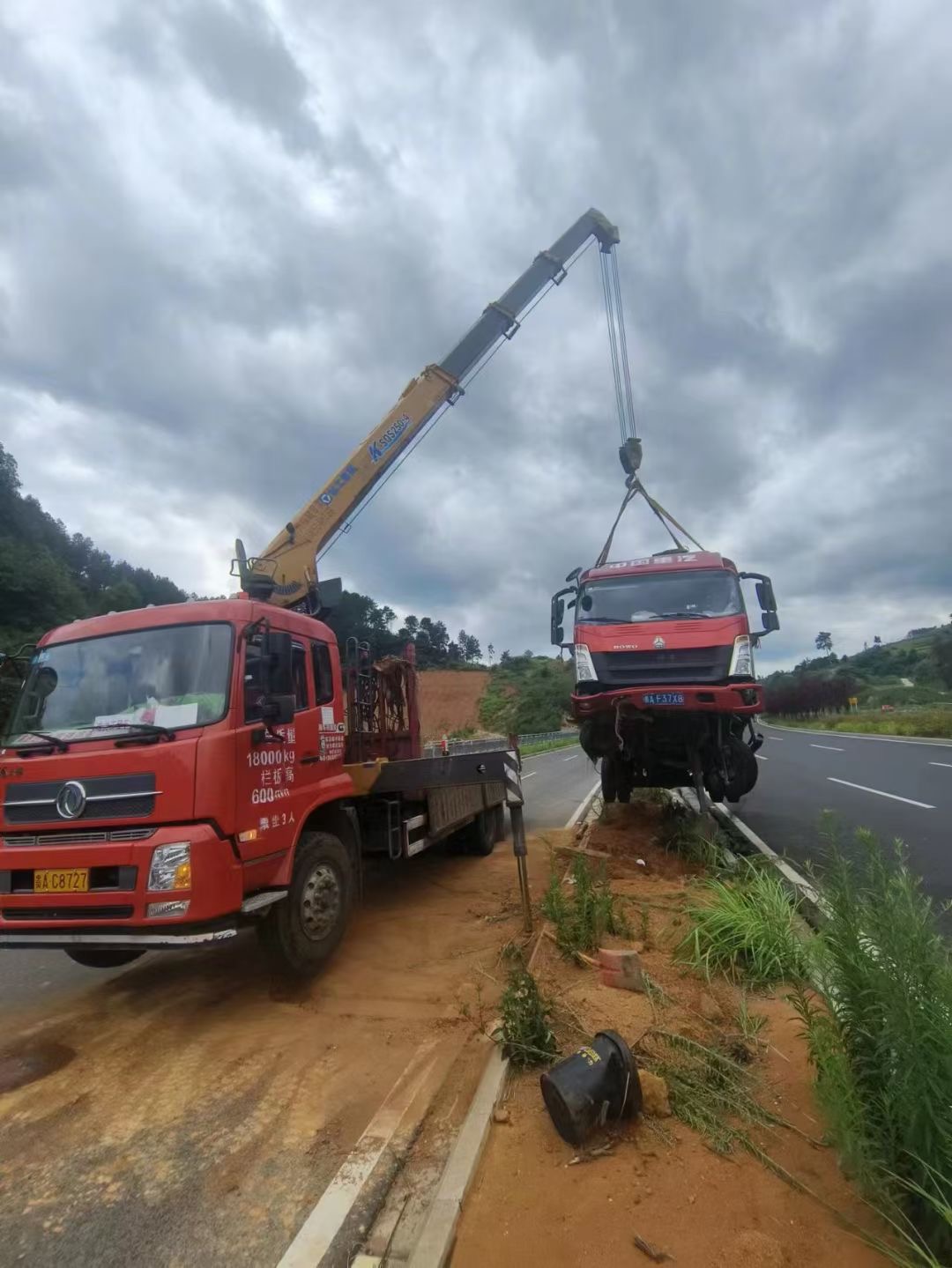 中山区吊车出租公司在日常生活中对吊车要怎样检查